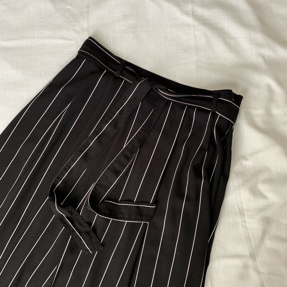 Banana Republic Black Striped Midi Skirt Size 8